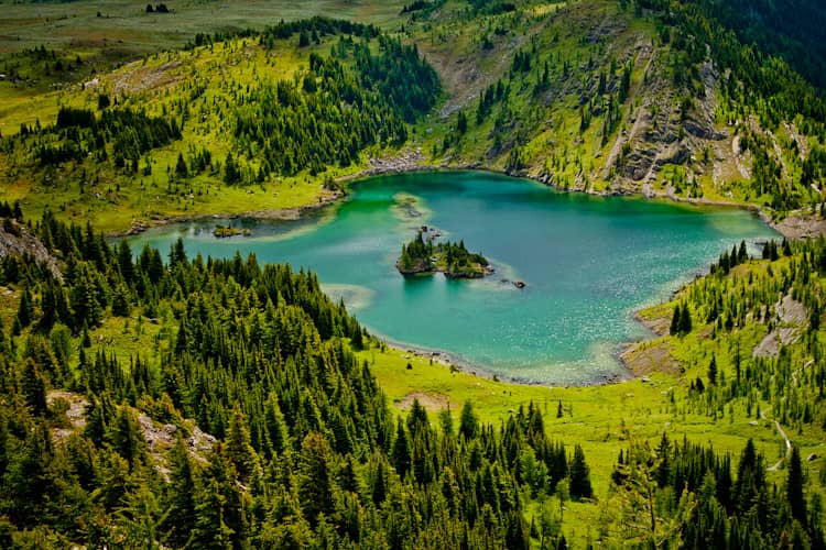 Alpine Lake Hikes