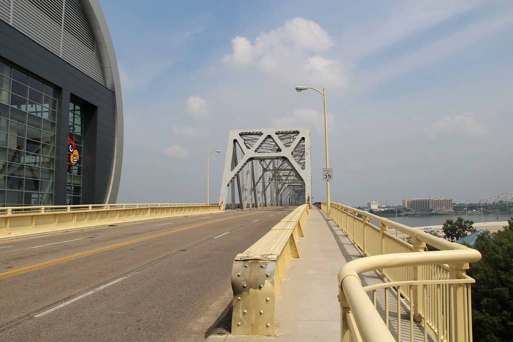 Pedestrian Walkway