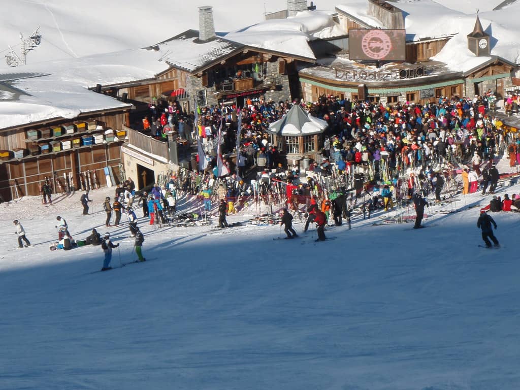 Vibrant Après-Ski