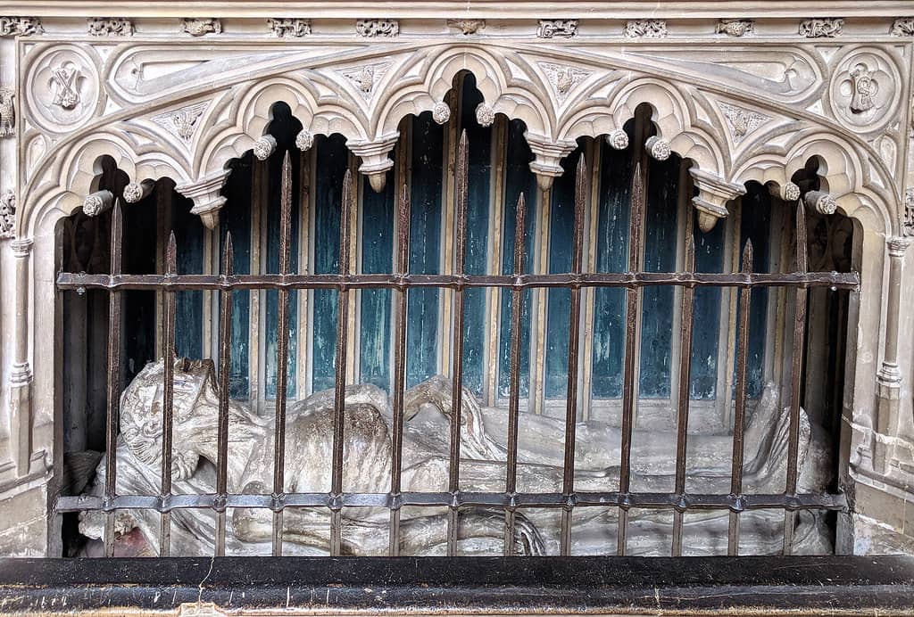 Chantry Chapels