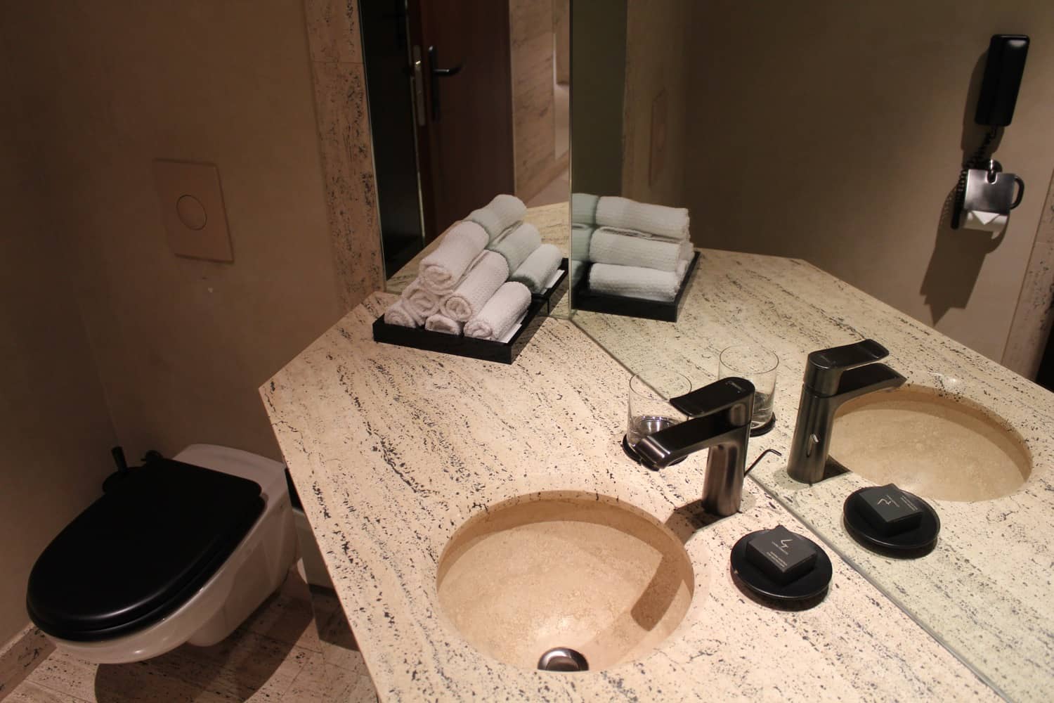 Luxurious Suite Amenities