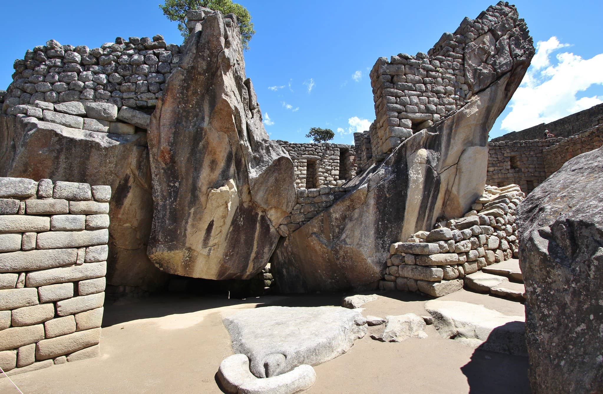 The Condor's Head Altar
