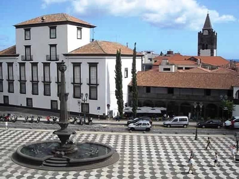 Crypt of Father Valignano