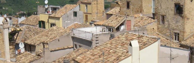 Sandy Beaches & Beach Clubs