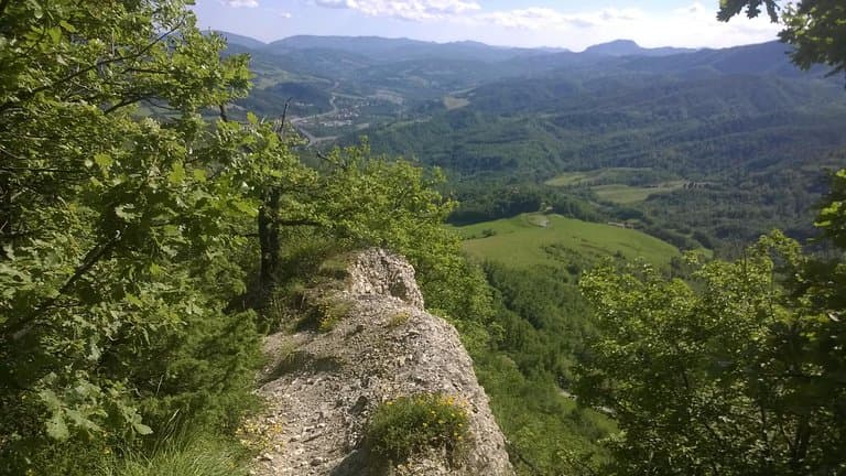 sentiero per monte sole