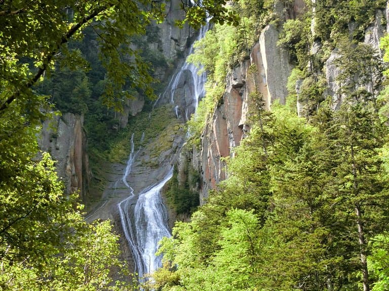 Ginga and Ryusei Falls