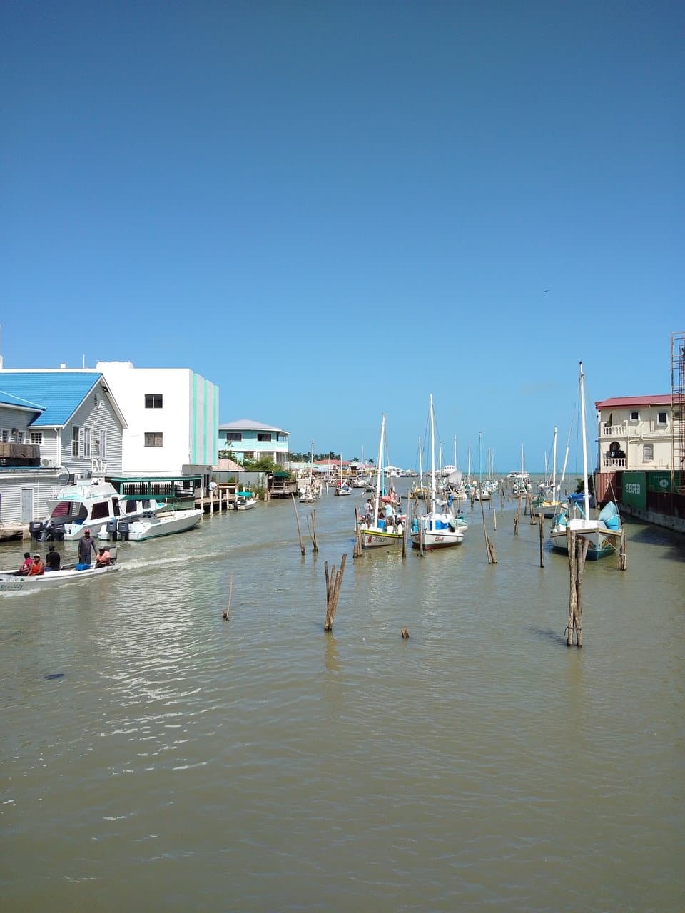 Swing Bridge, vistas.