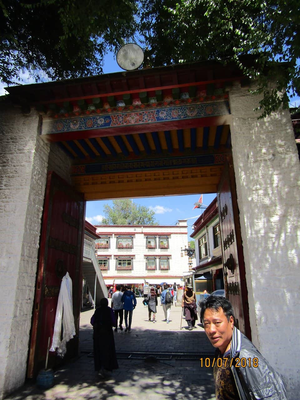 Pilgrim Circumambulation (Kora)