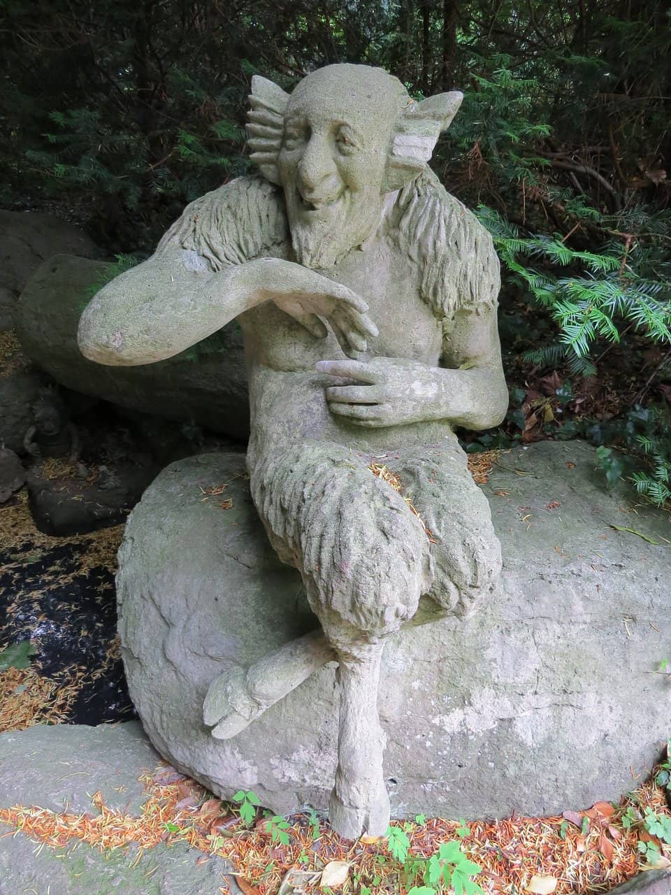 Tranquil Ponds and Fountains