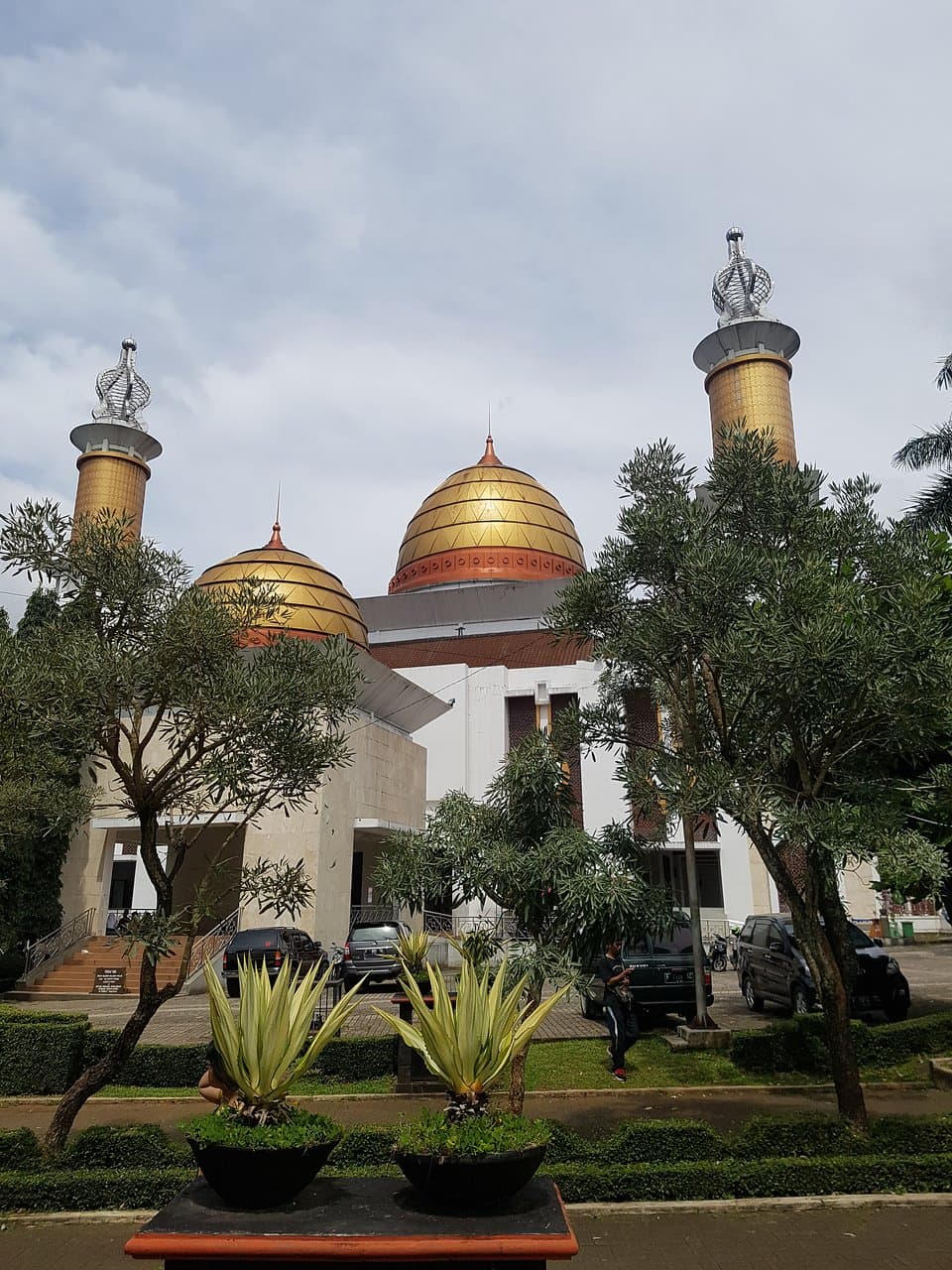 luar