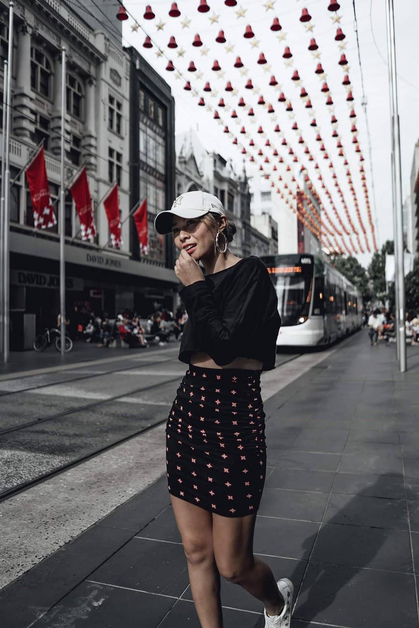 Street Performers & Live Music