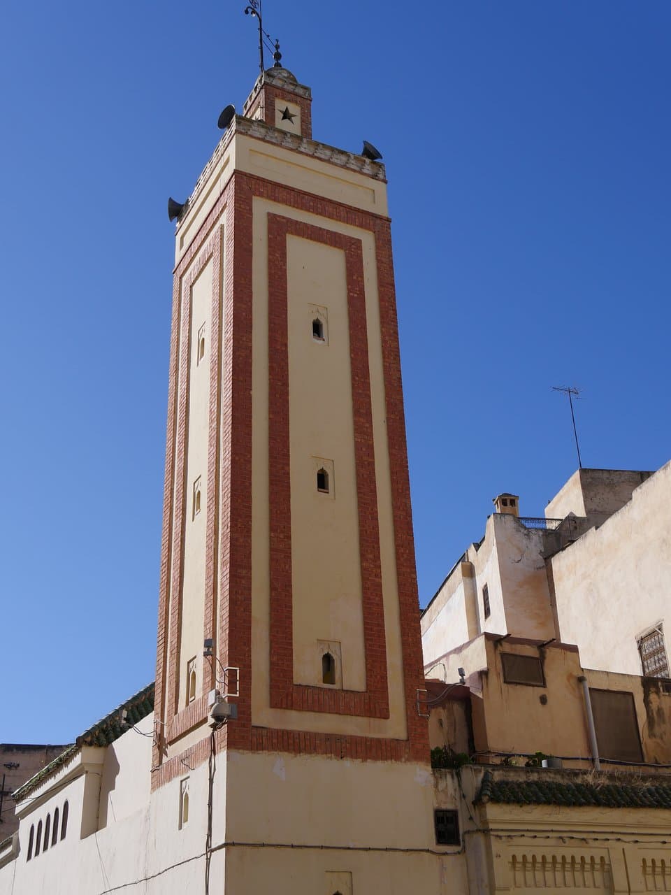 gegenüber des Palais Dar Pacha Tazi
