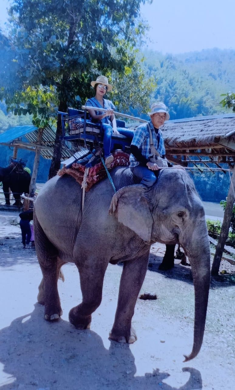Ban Ruammit Karen Village & Elephant Pier