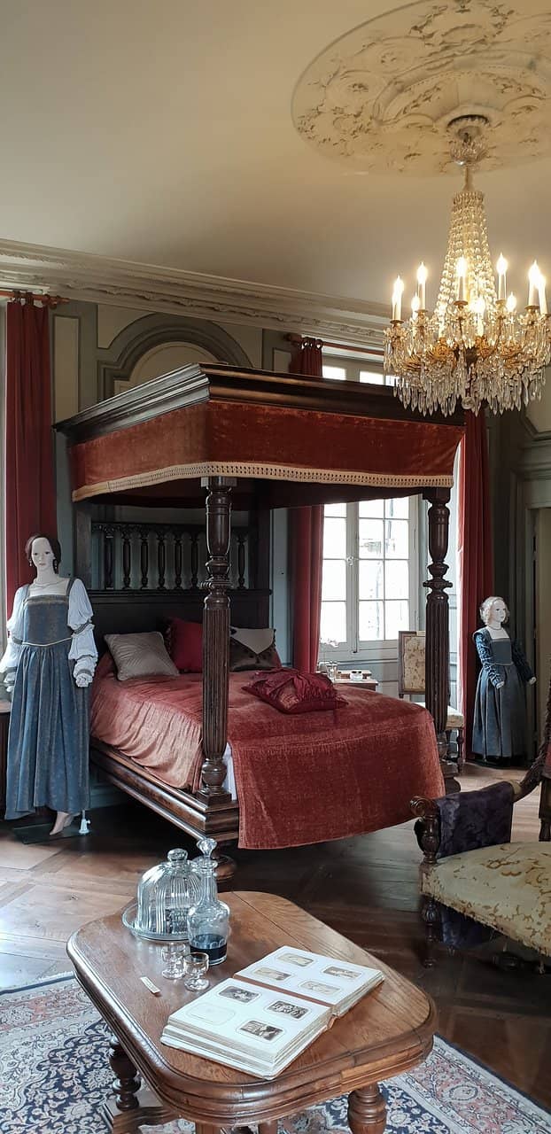 Gothic and 17th-Century Architecture