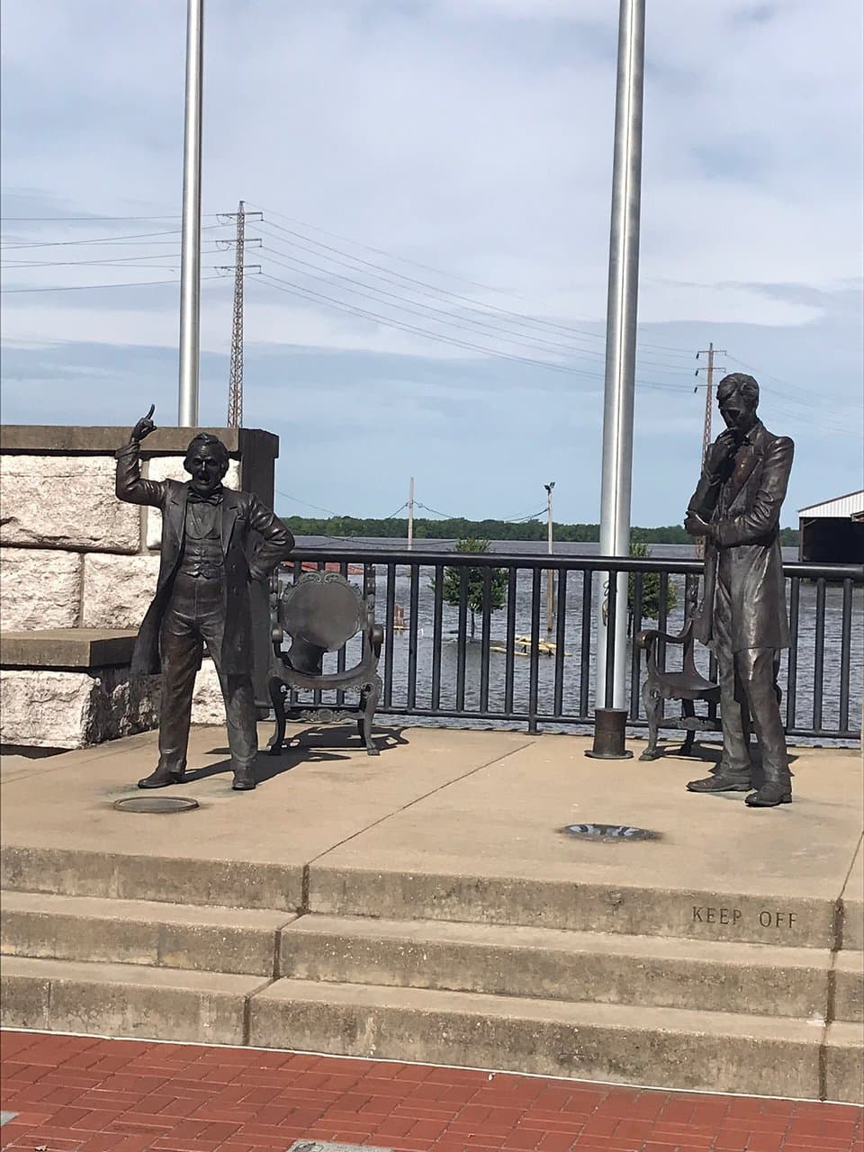 This was the statue of the debate