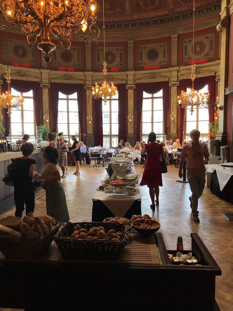 Spectacular Interior