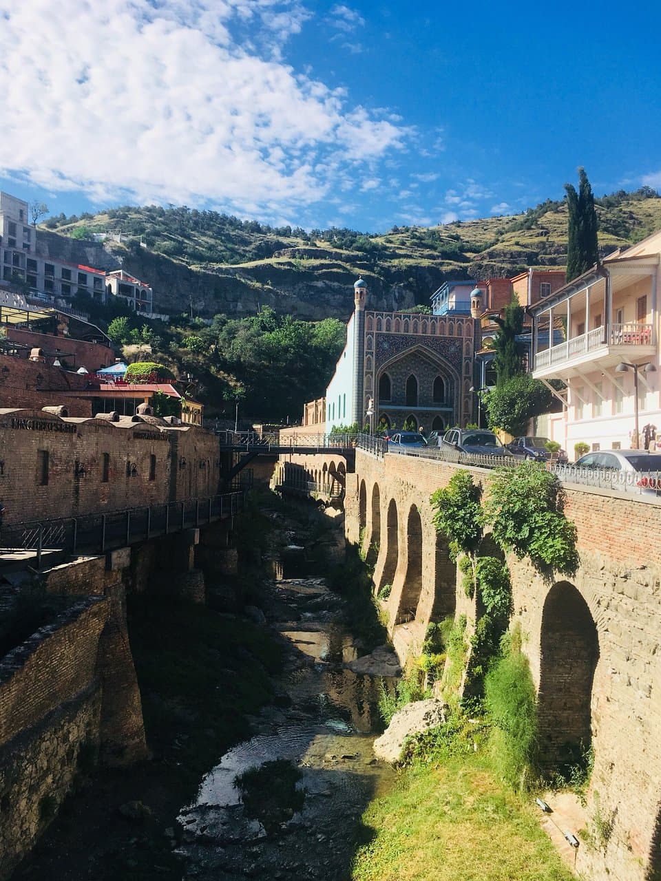 Leghvtakhevi Waterfall