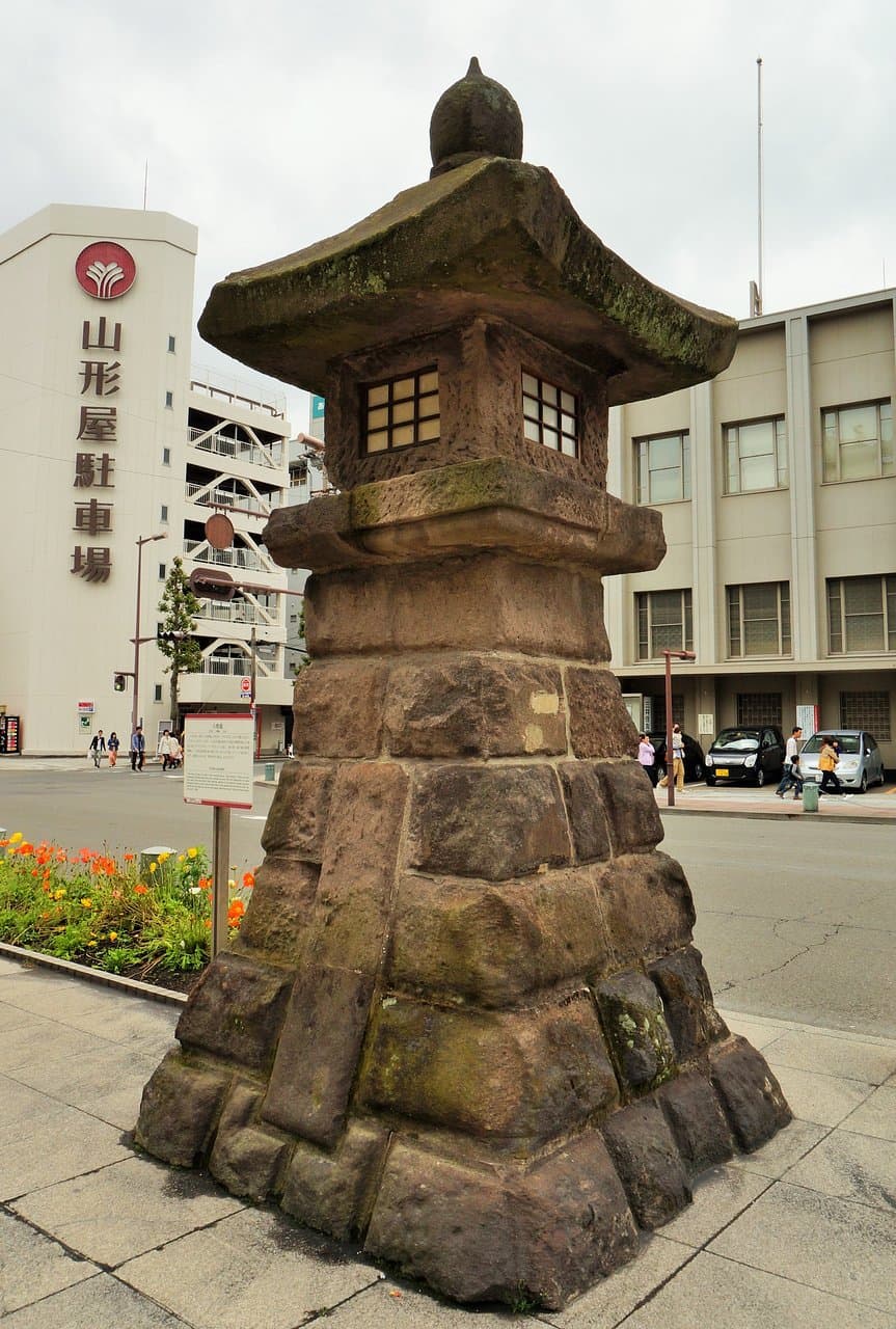 石燈籠