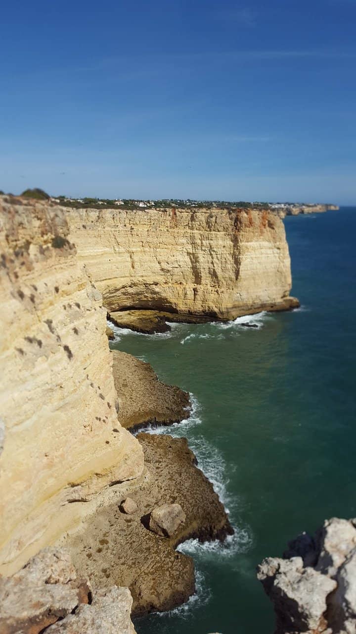Cliffside Exploration