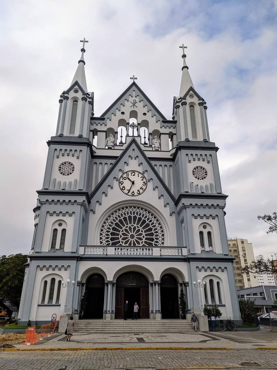 Vertical photo
