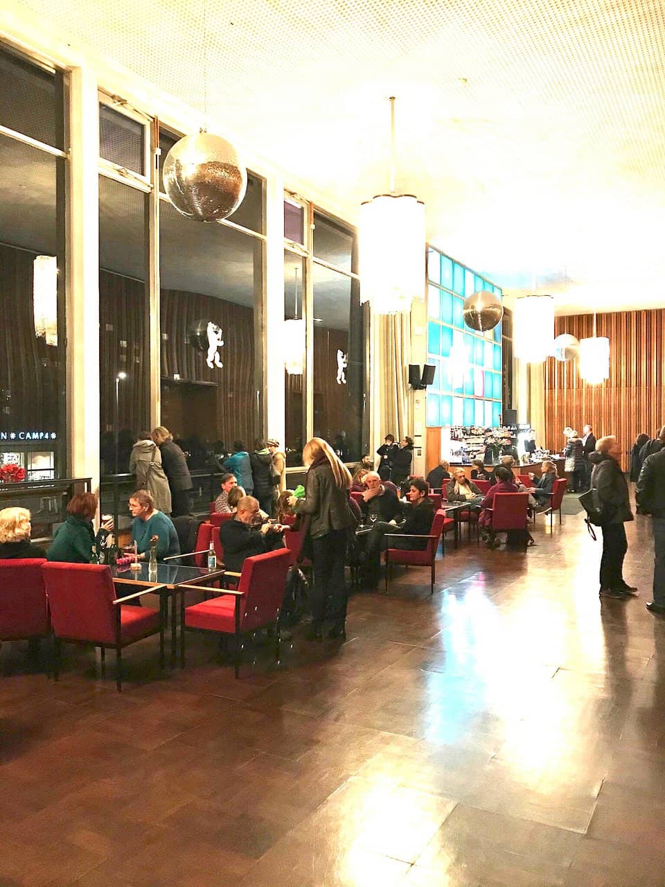 Panoramic Cafe Views