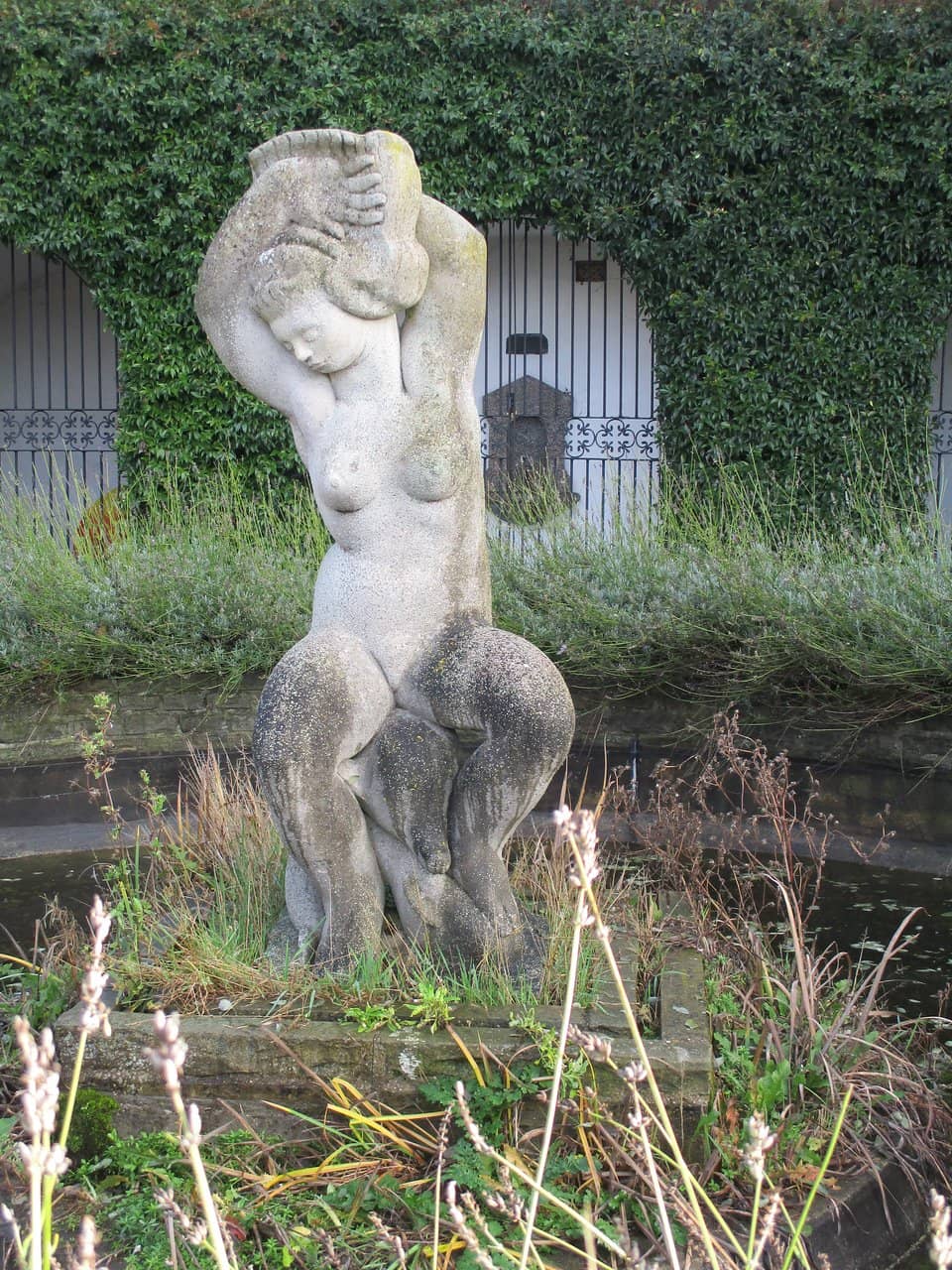 Panoramic Thames Views