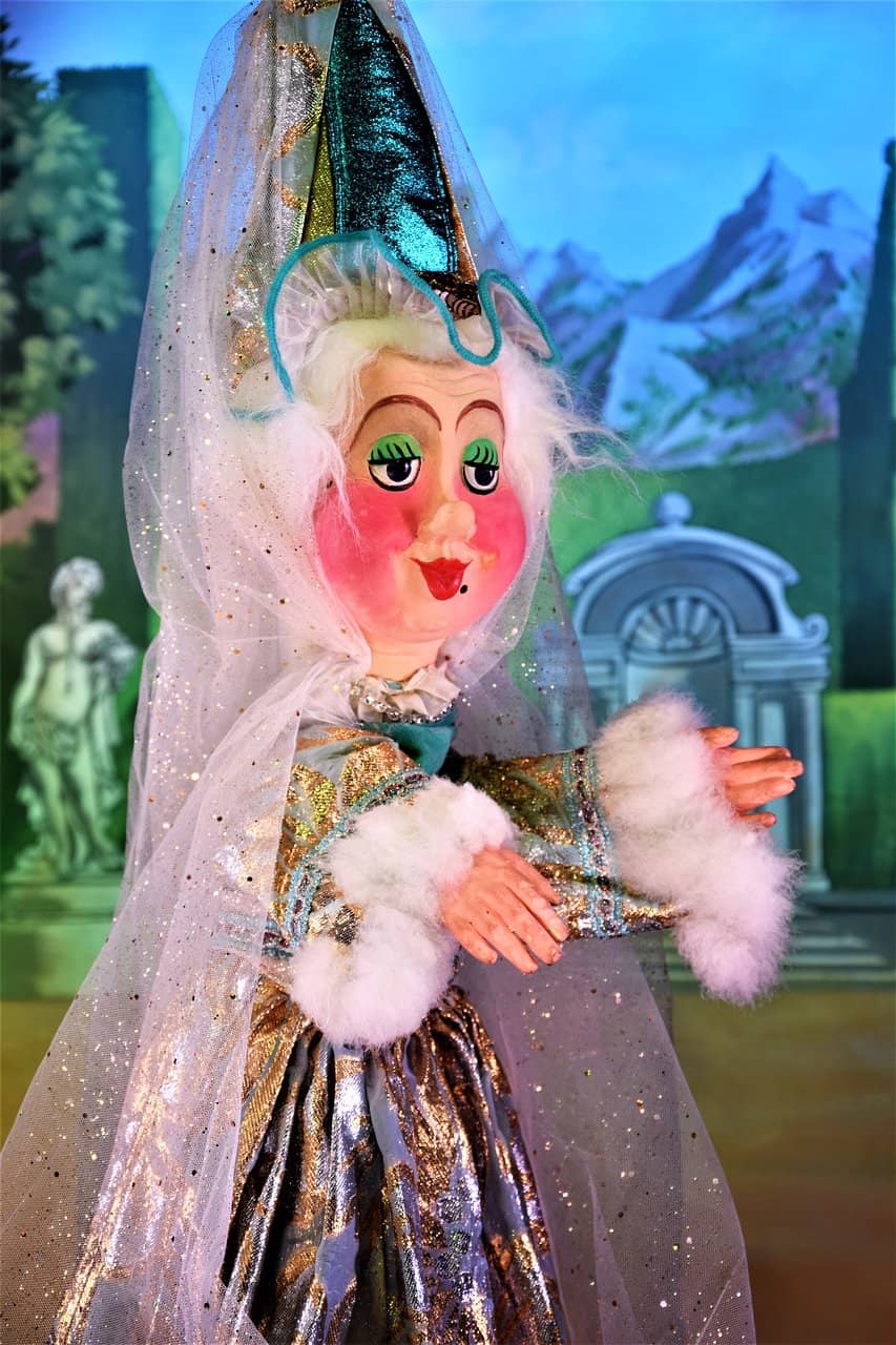 Shadow Theatre Displays