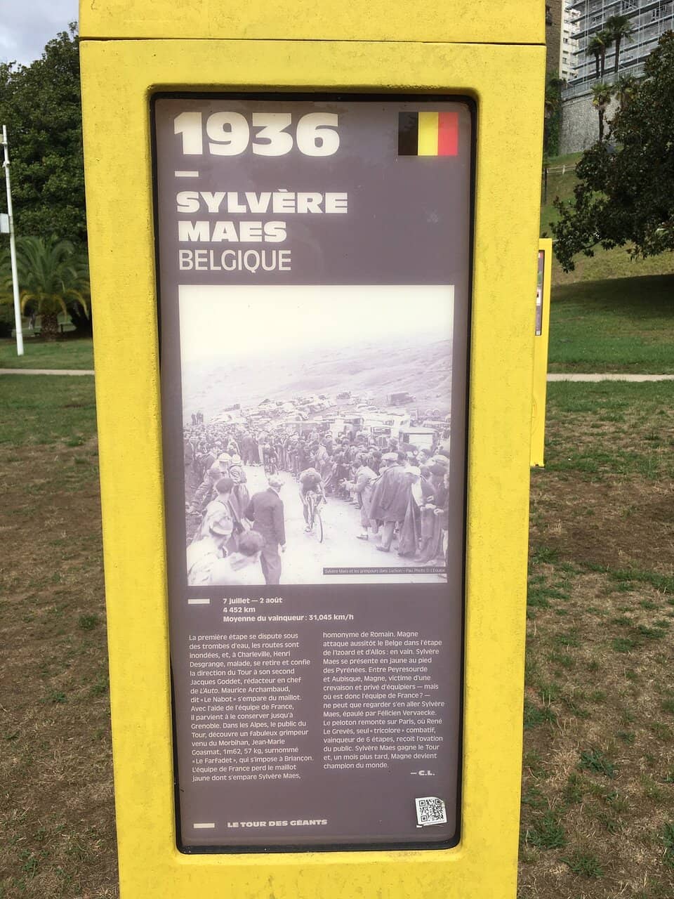 Pau's Tour de France Monument