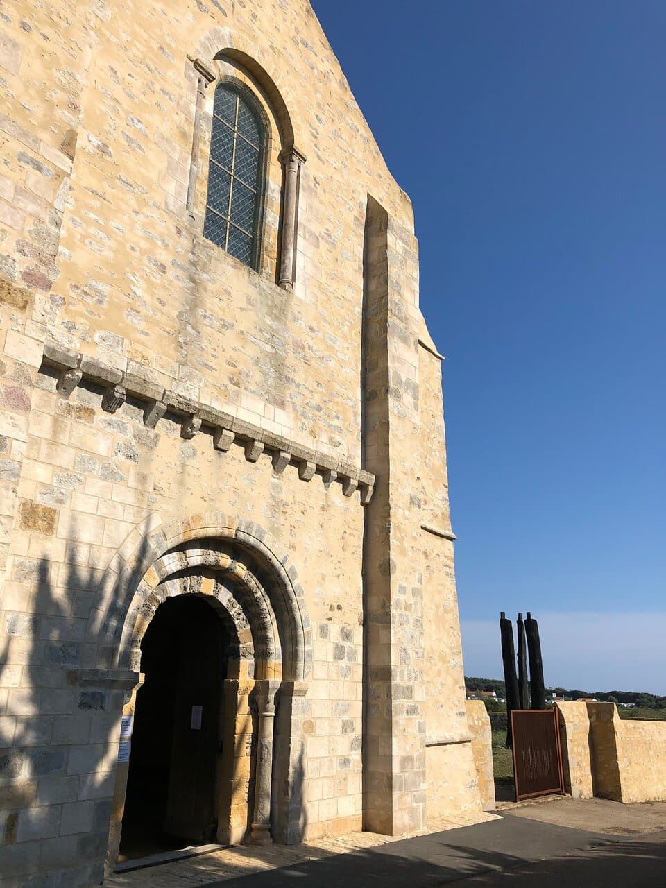 Abbaye Saint-Jean d'Orbestier
