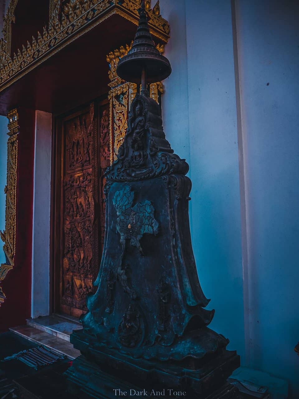 Main Buddha Image