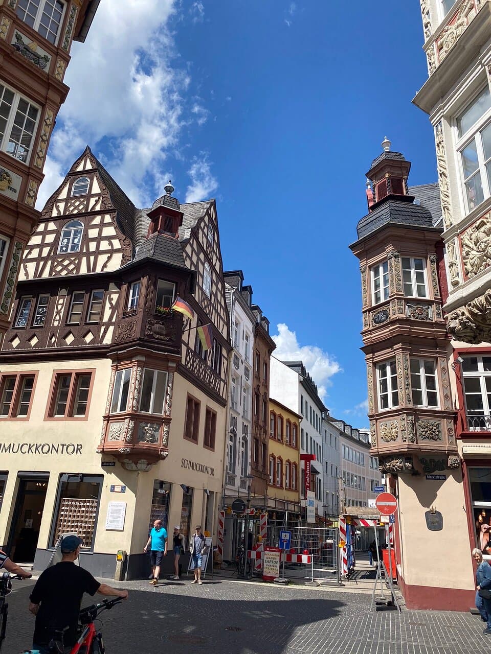 Vier Türme Four Towers