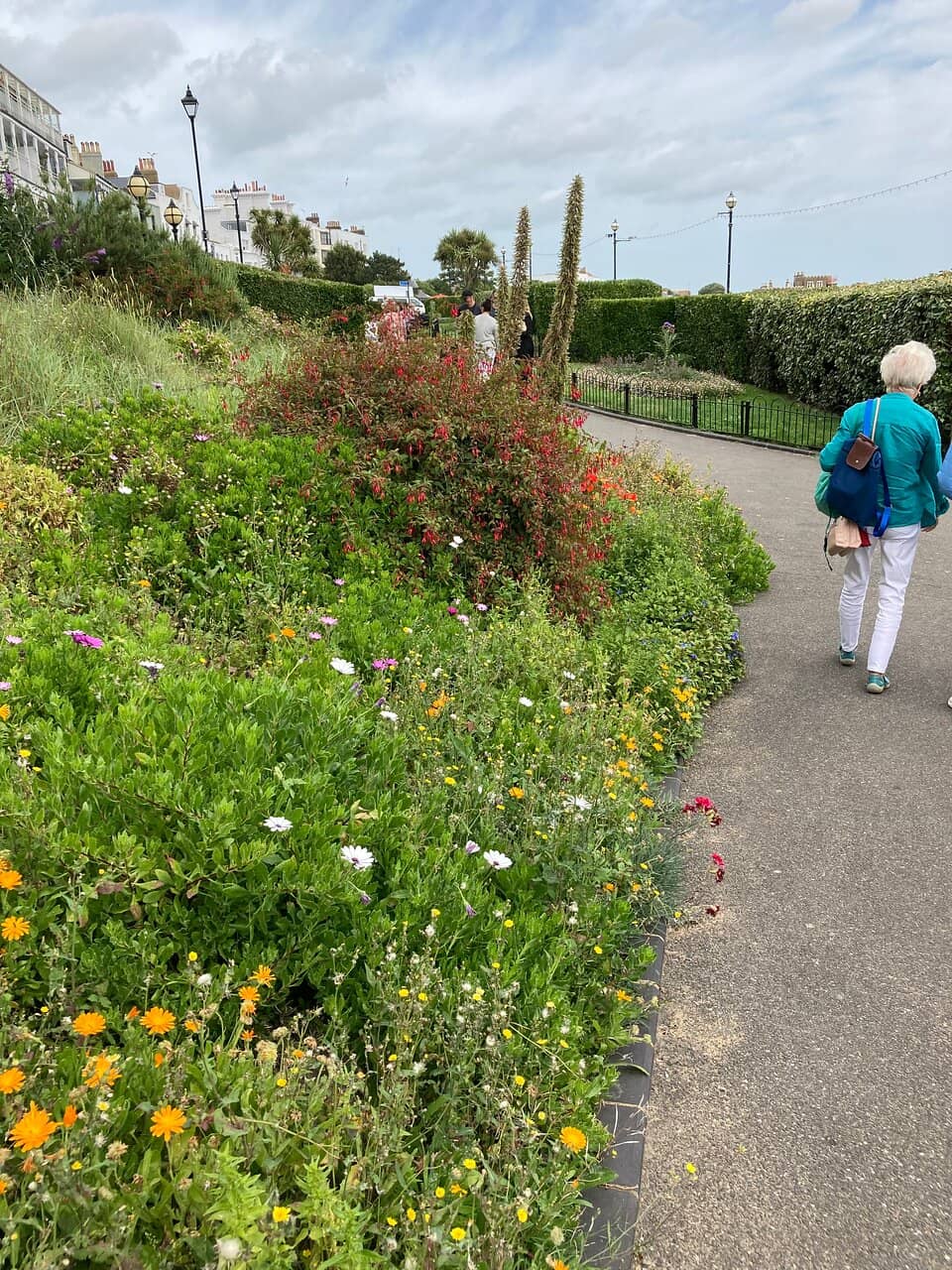 Diverse Retail and Dining Options