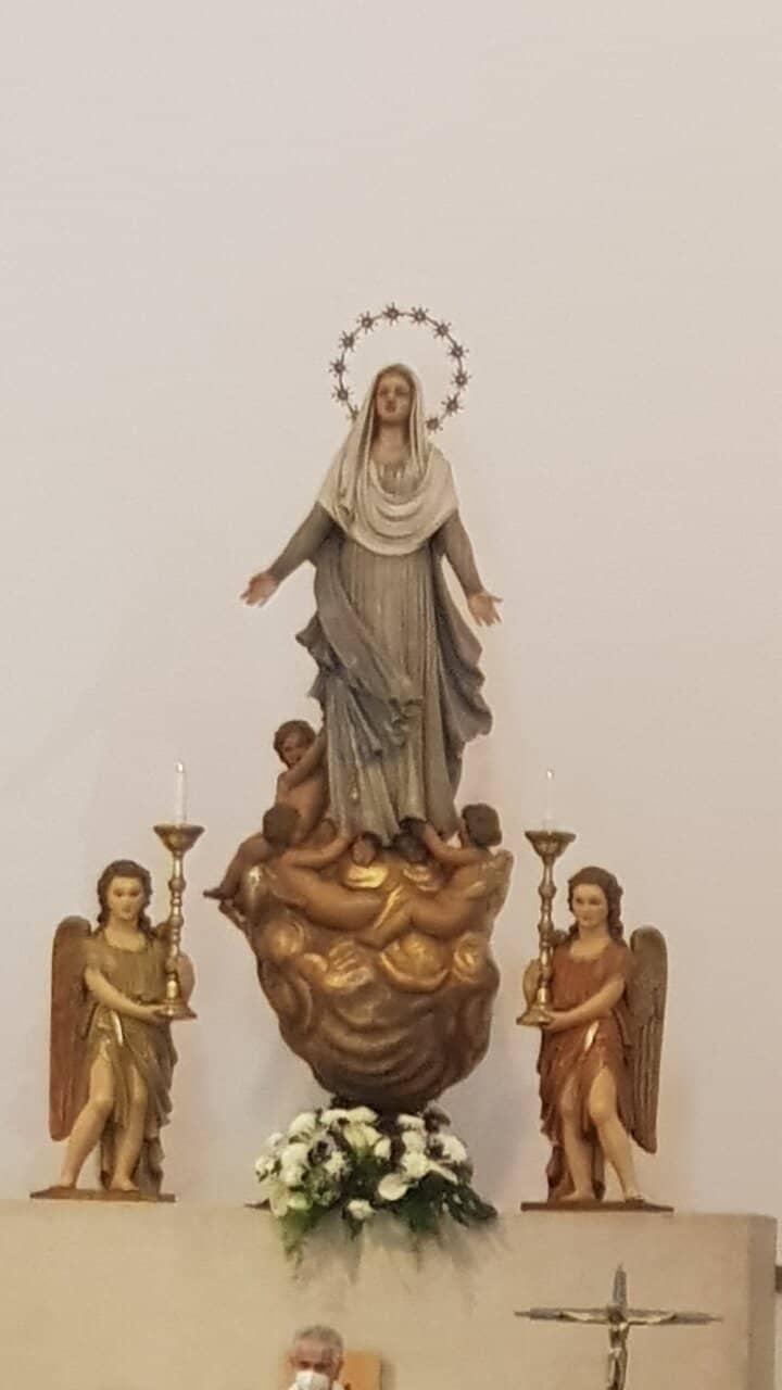 Sculpture of the Virgin