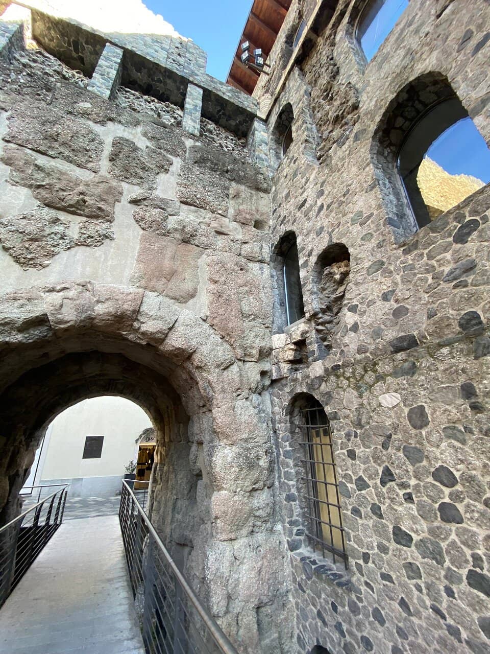 Visible Roman Engineering