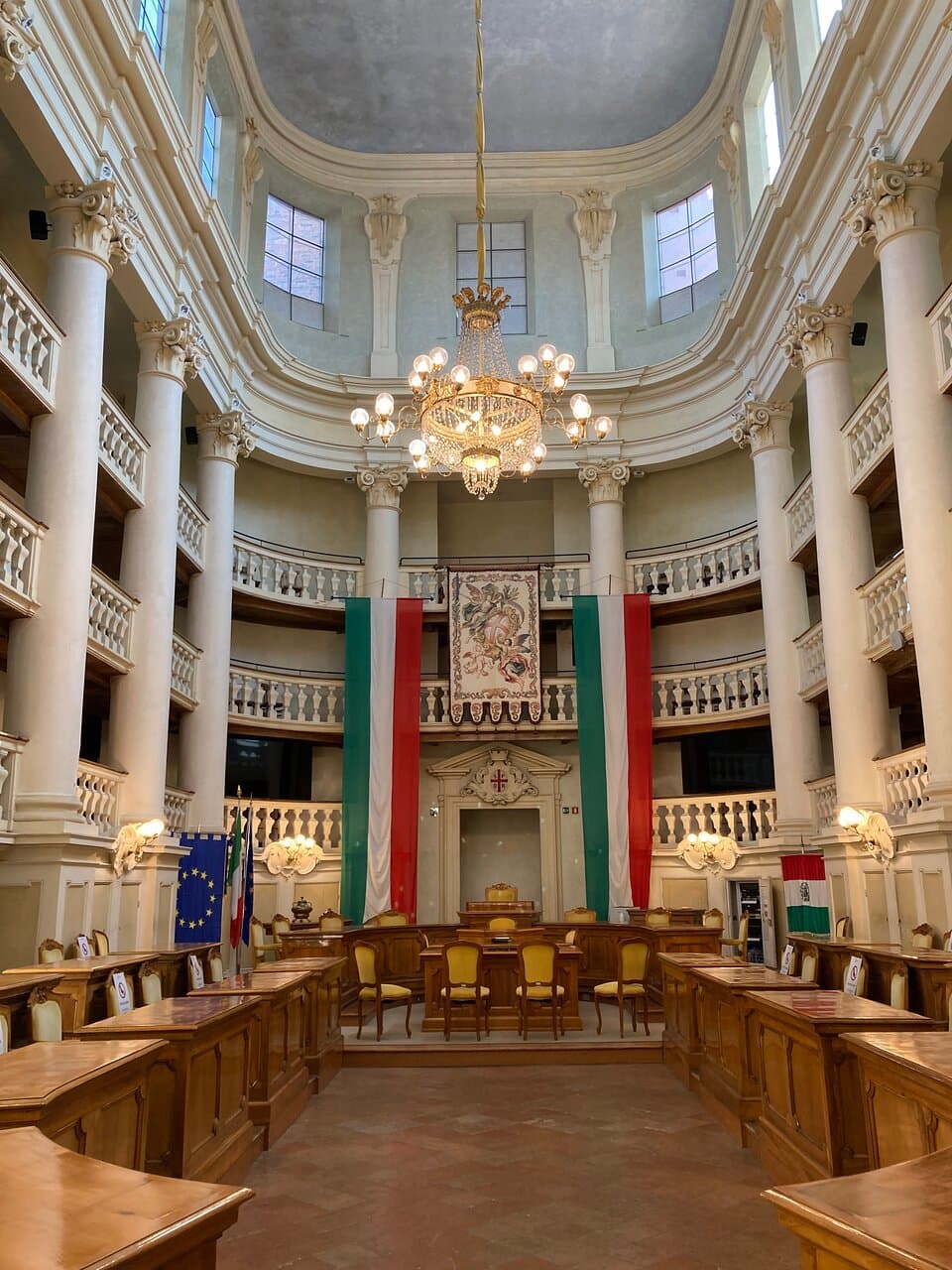 La Sala del Tricolore