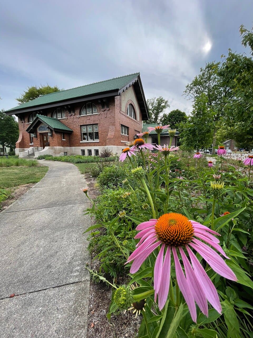 Eckhart Public Library