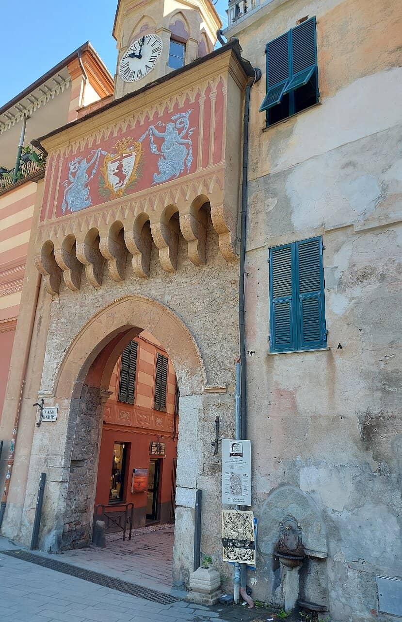 Antique Market Finds