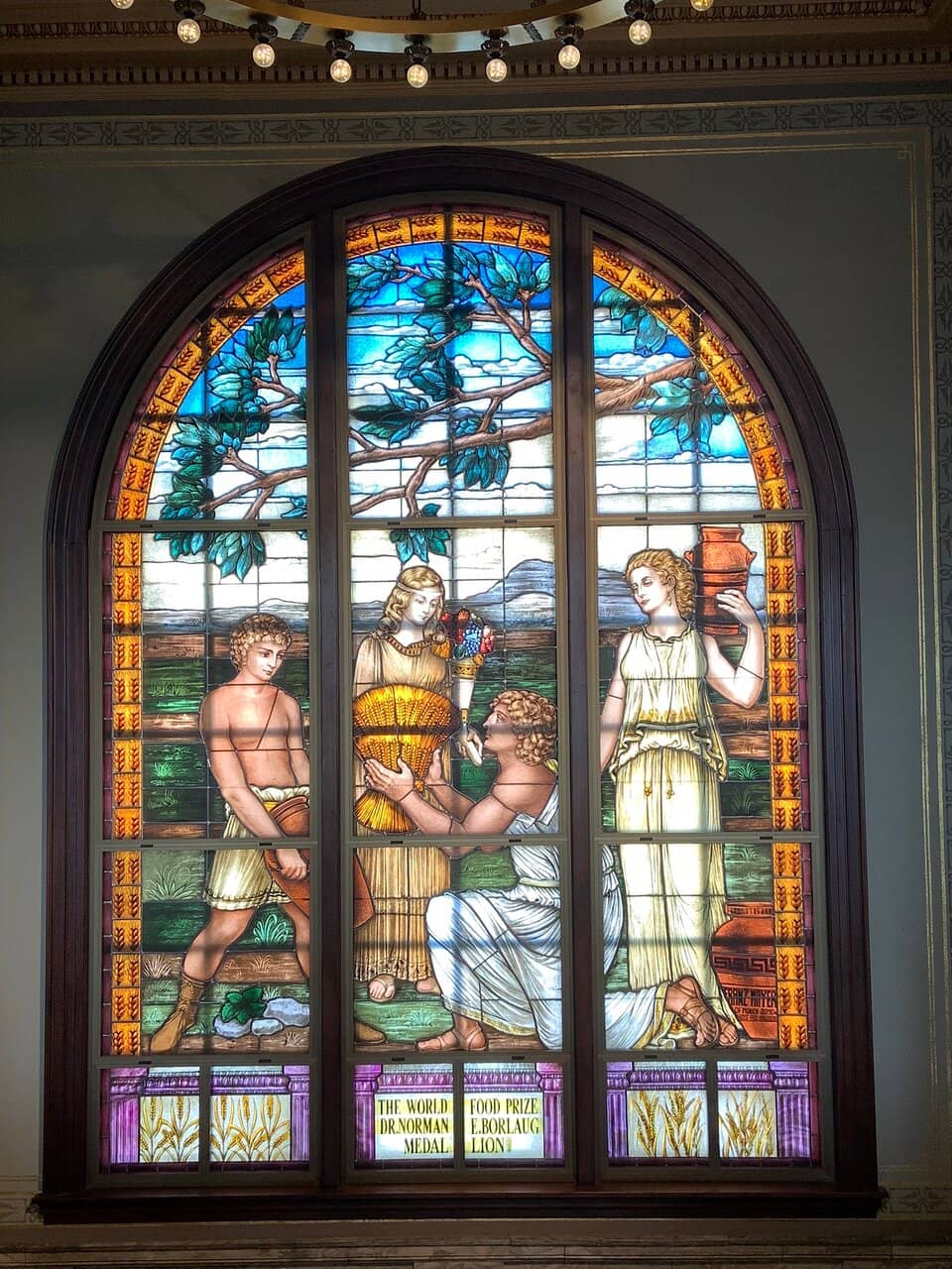Elegant Beaux-Arts Architecture