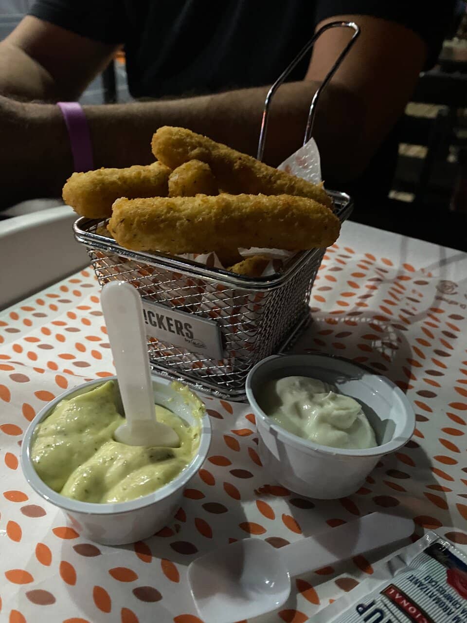 Cozy & Modern Atmosphere