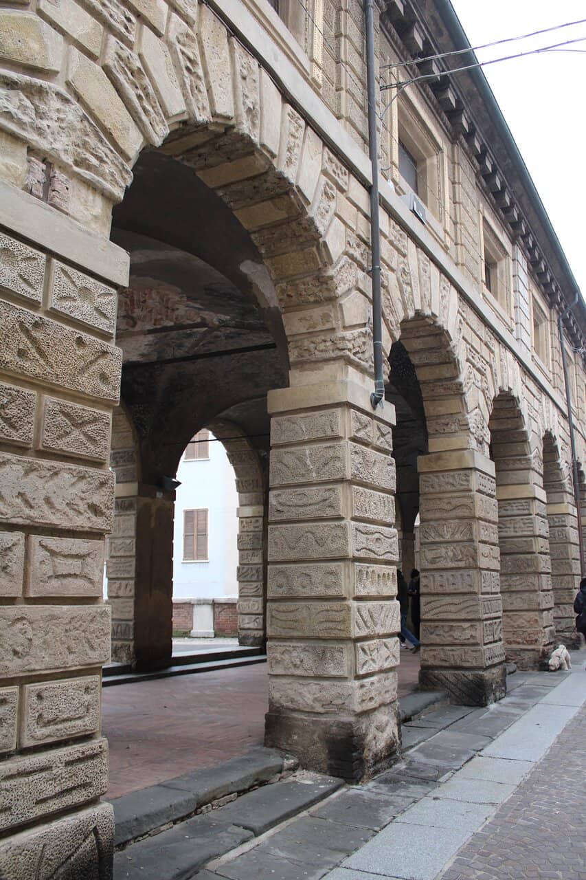 Vertical photo