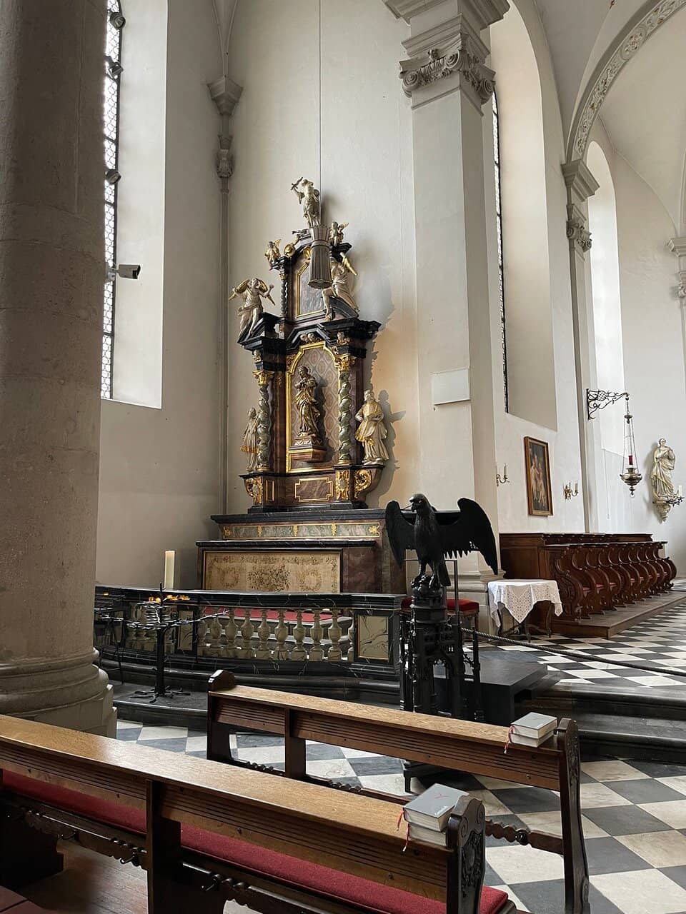 Latin Mass Experience