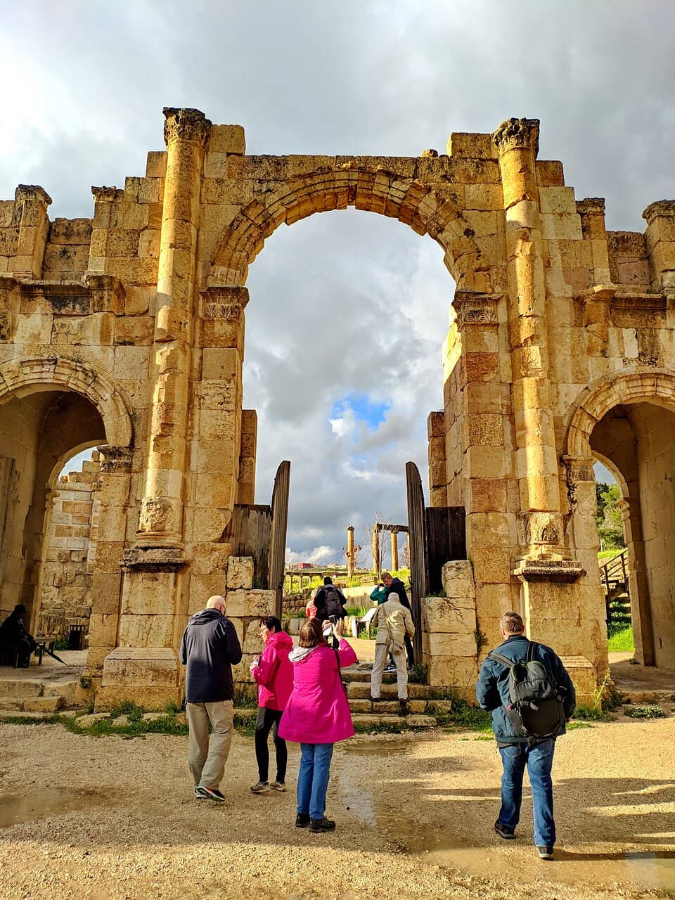 South Gate Public Library