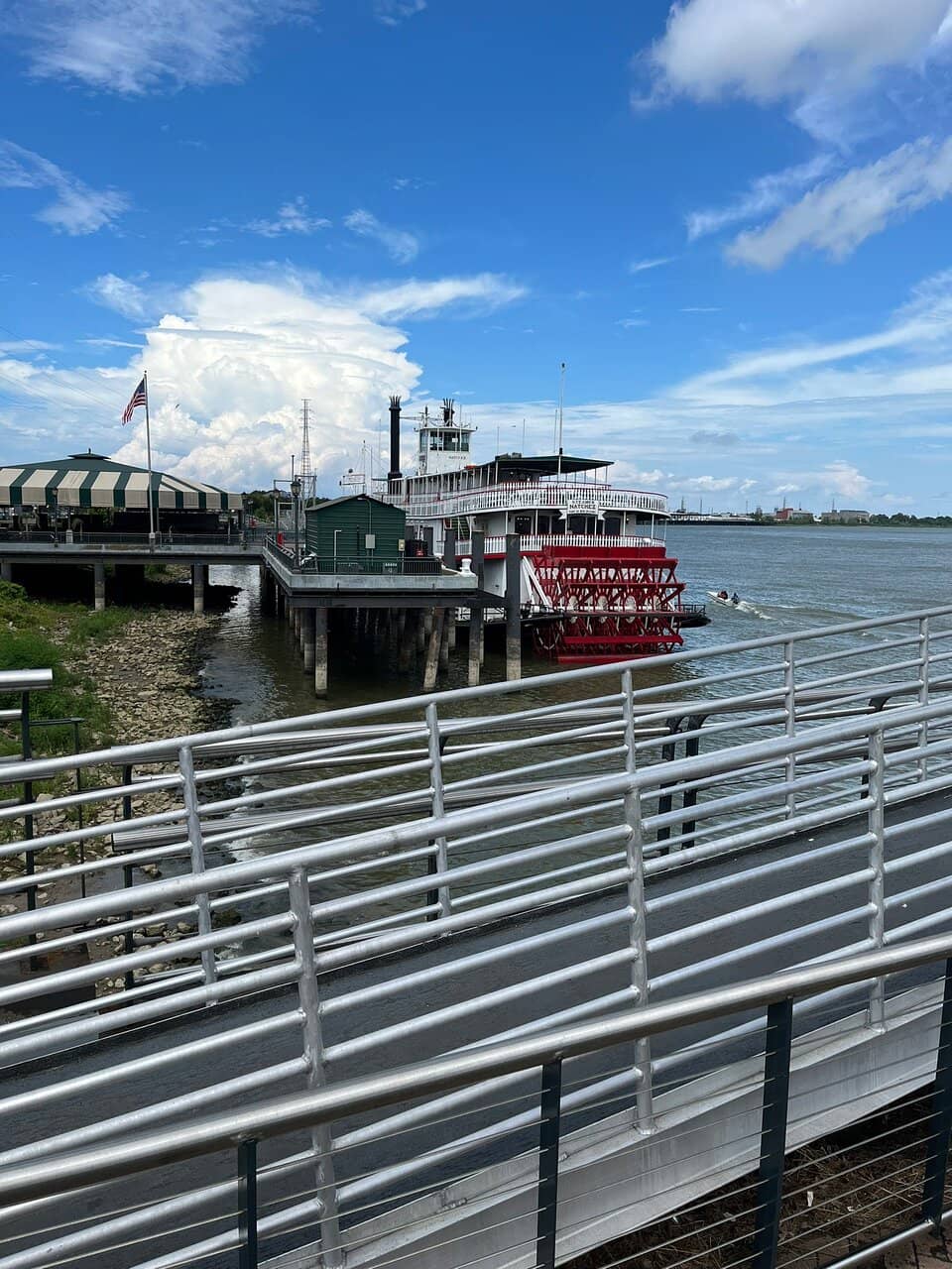 Mississippi Riverfront Views