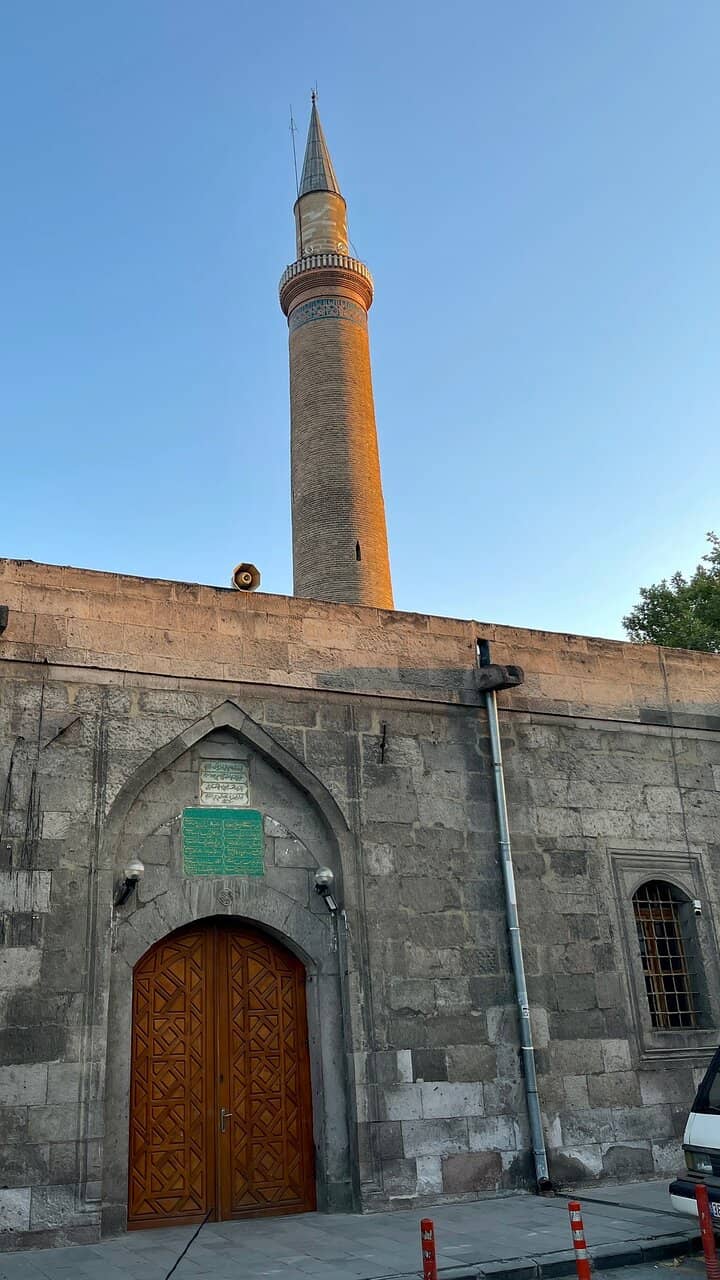 Roman Capitals & Columns