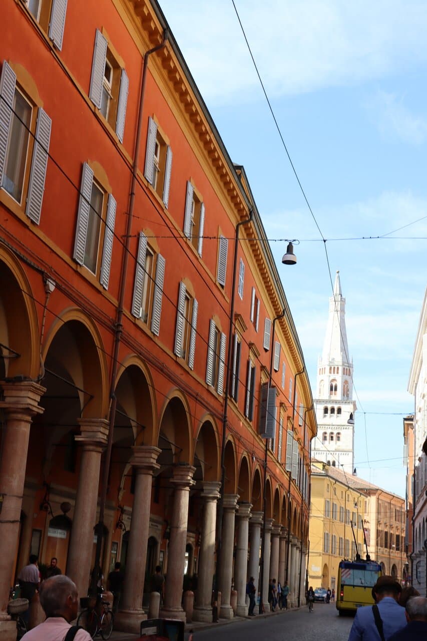Via Emilia Centro
