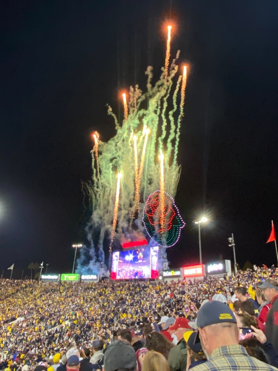 Rose Bowl Stadium
