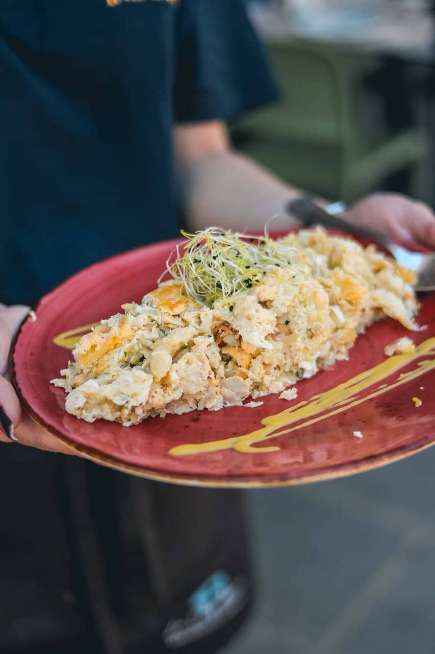 Revuelto de bacalao y patata