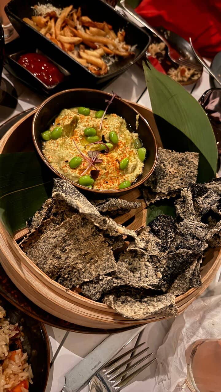 Lively Ambiance with Live Music