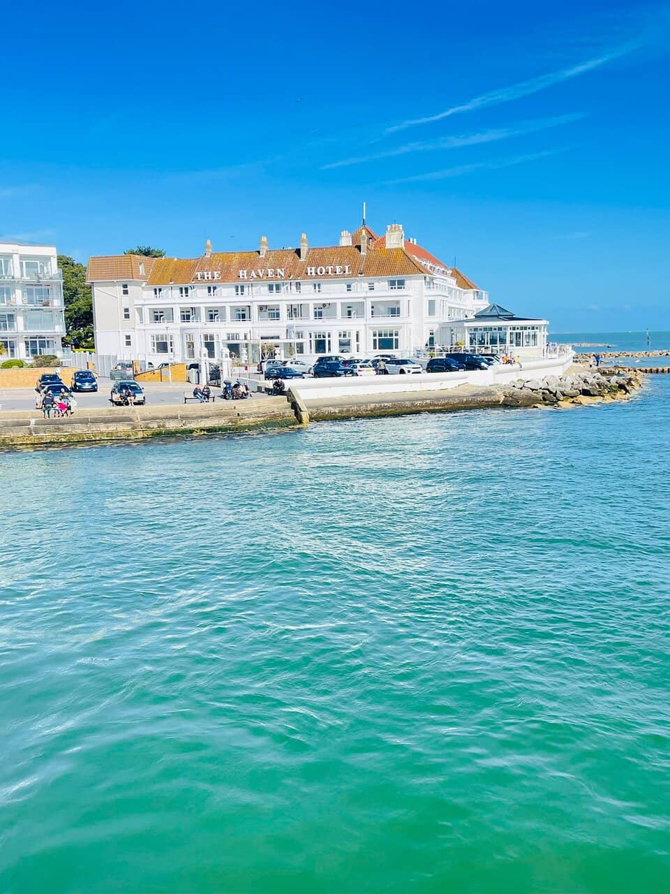 Sandbanks Beach