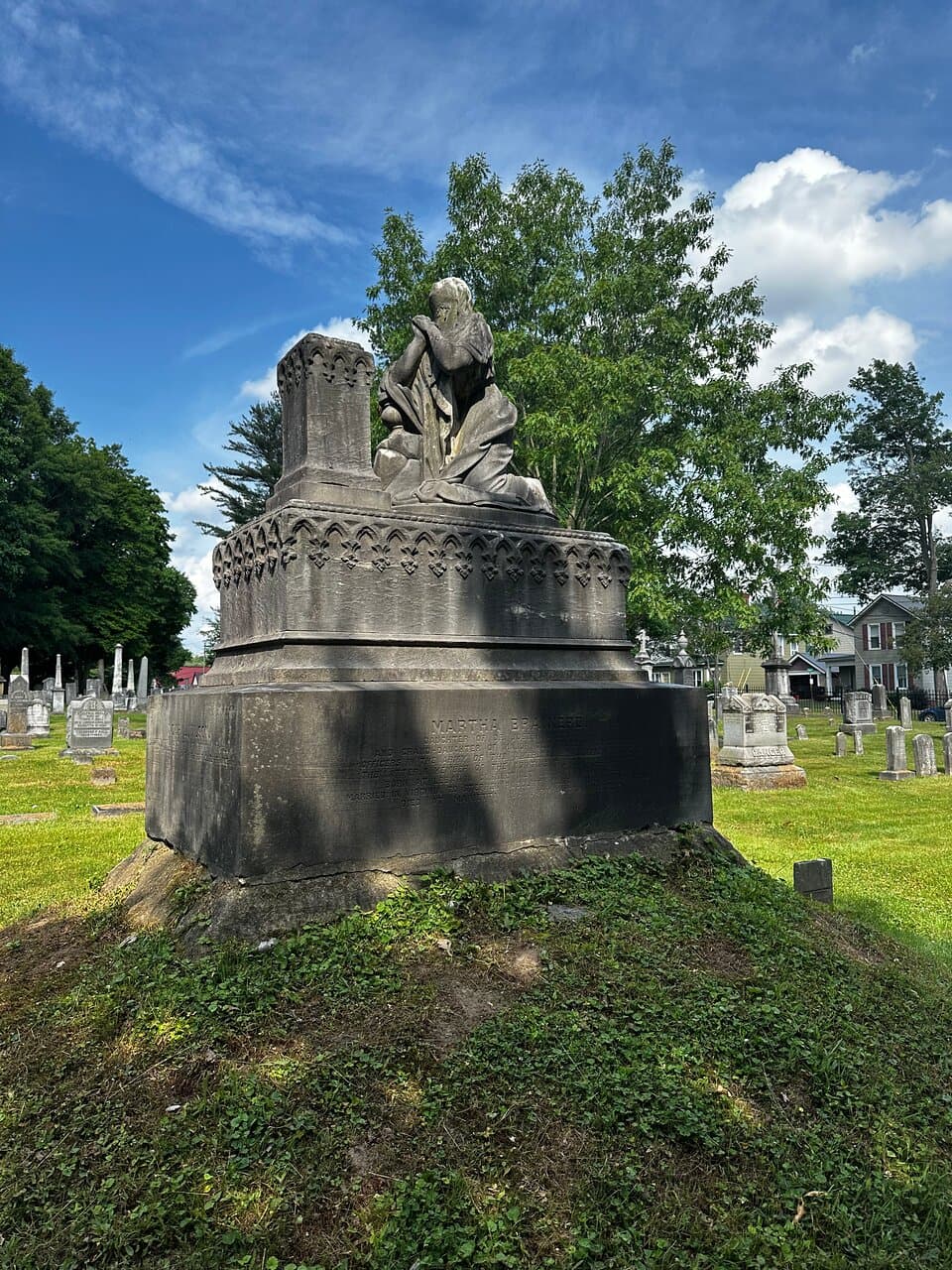 Oak Mound Cemetery